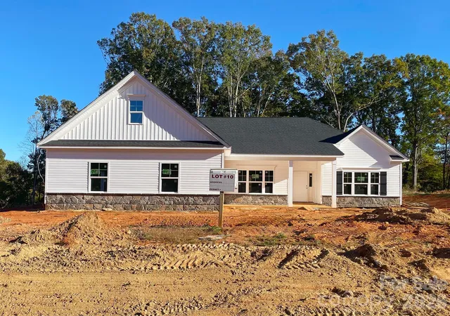 Photo 1 of Single family home for sale at 158 Windstone Xing Trl #10, Troutman, NC 28166 | MLS# 4373326 | Listing updated on 2026-10-29