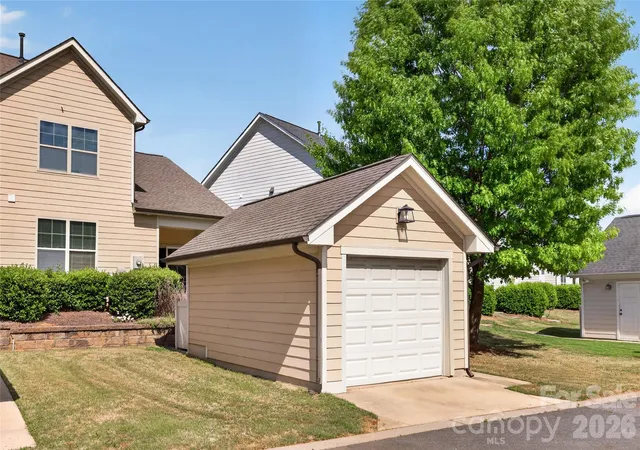 Photo 28 of Townhouse for sale at 3841 Willow Green Pl, Charlotte, NC 28206 | MLS# 4373391 | Listing updated on 2026-09-16