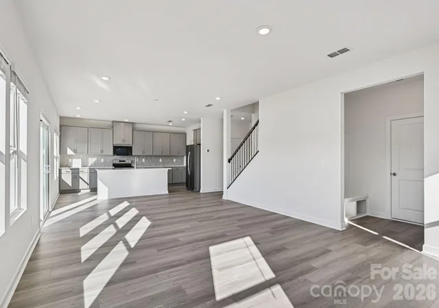 4th image of 2070 Sunflower Cir, Newton, NC 28658 | MLS# 4373402
