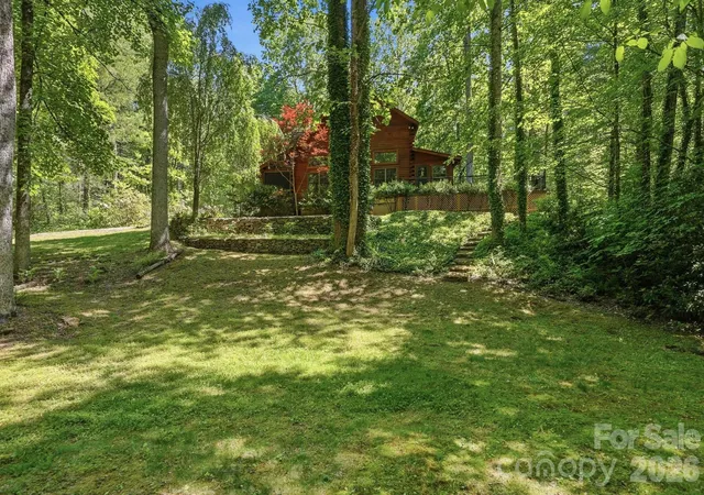 4th image of 16 Shadow Brook Dr, Flat Rock, NC 28731 | MLS# 4373475