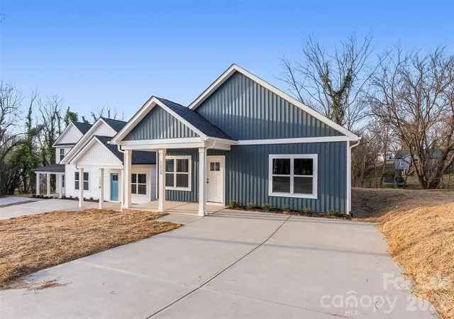 5th image of 1558 7Th Avenue Dr Sw, Hickory, NC 28602 | MLS# 4373488
