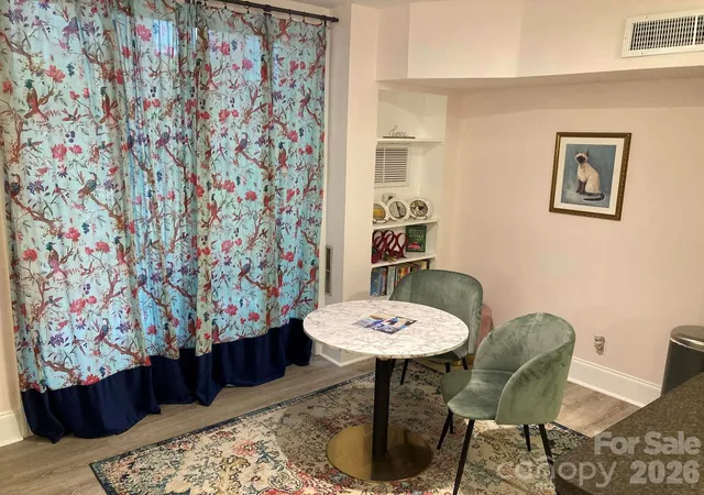 Listing Photo 4 - Condo for sale in building located at 400 Queens Rd, Charlotte, NC 28207 - Unit #E5