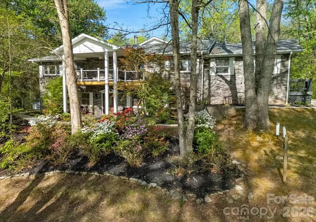 Homes for sale in Pisgah Forest, NC | 1388 King Rd, Pisgah Forest, NC 28768 | MLS# 4373553
