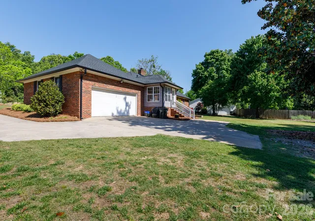3rd image of 1711 Cricket Run, York, SC 29745 | MLS# 4373587