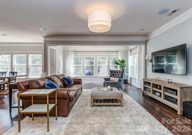 Photo 2 of Sale Pending at 1726 Royal Gorge Ave, Charlotte, NC 28210 | MLS# 4373628 | Listing updated on 2026-08-25