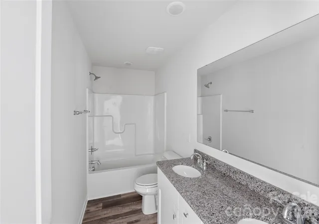 5th image of 5145 Mark Dr Ne, Hickory, NC 28601 | MLS# 4373646