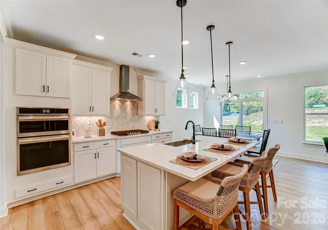 Photo 4 of Single family home for sale at 109 Summerhill Dr, Mooresville, NC 28115 | MLS# 4373648 | Listing updated on 2026-07-26