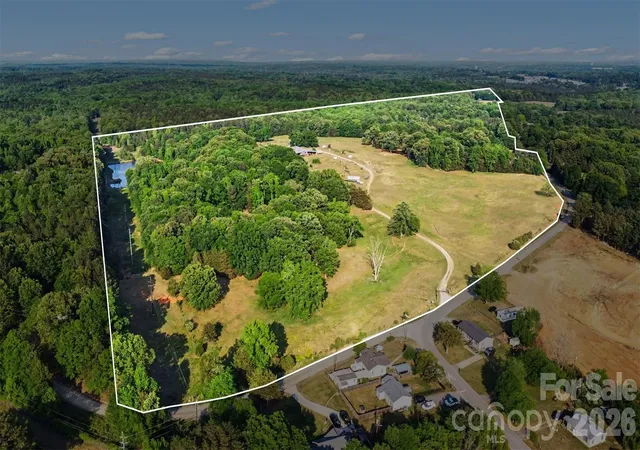 17th image of 1504 Cedar Pines Lake Rd, Lancaster, SC 29720 | MLS# 4373665