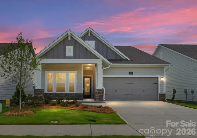 Photo 2 of Single family home for sale at 1015 Fen Ln, Waxhaw, NC 28173 | MLS# 4373698 | Listing updated on 2026-10-03