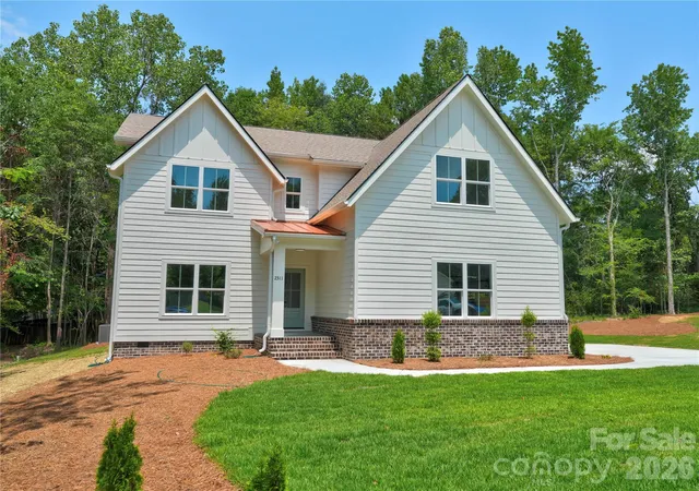 Homes for sale in Matthews, NC | 2311 Chateau Ct, Matthews, NC 28105 | MLS# 4373722