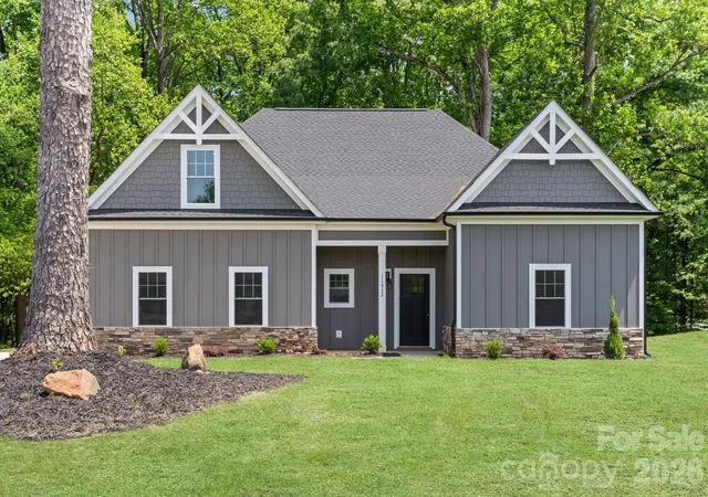 1st image of 11932 Crabapple Ln, Huntersville, NC 28078 | MLS# 4373724