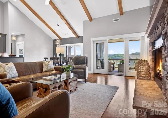 2nd image of 70 Copper Creek Ln, Hendersonville, NC 28739 | MLS# 4373726