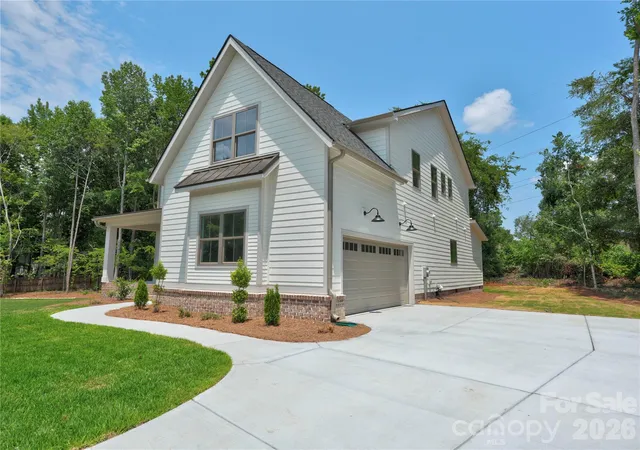 Homes for sale in Matthews, NC | 2315 Chateau Ct, Matthews, NC 28105 | MLS# 4373731
