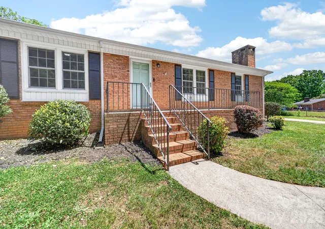 Homes for sale in Cherryville, NC | 204 Harrelson St, Cherryville, NC 28021 | MLS# 4373774