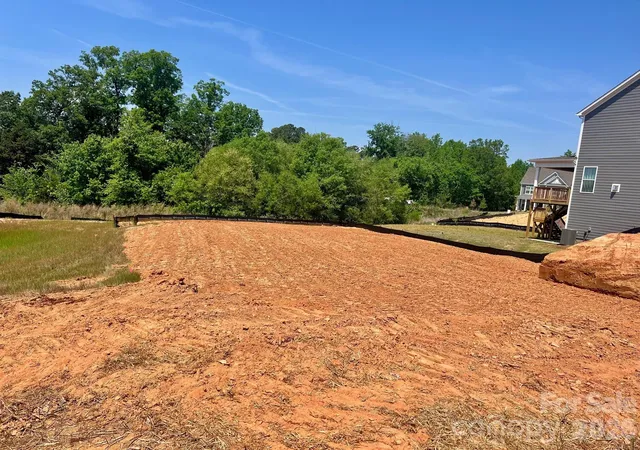 Photo 3 of Sale Pending at 283 Stibbs Cross Rd, Mooresville, NC 28115 | MLS# 4373809 | Listing updated on 2026-05-30