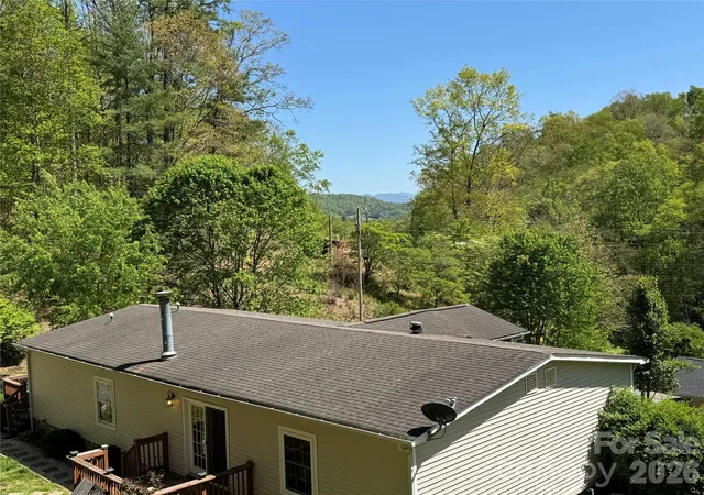 Homes for sale in Marshall, NC | 942 Fisher Branch Rd, Marshall, NC 28753 | MLS# 4373818