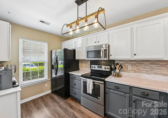 Homes for sale in Fort Mill, SC | 969 Heritage Pkwy, Fort Mill, SC 29715 | MLS# 4373820
