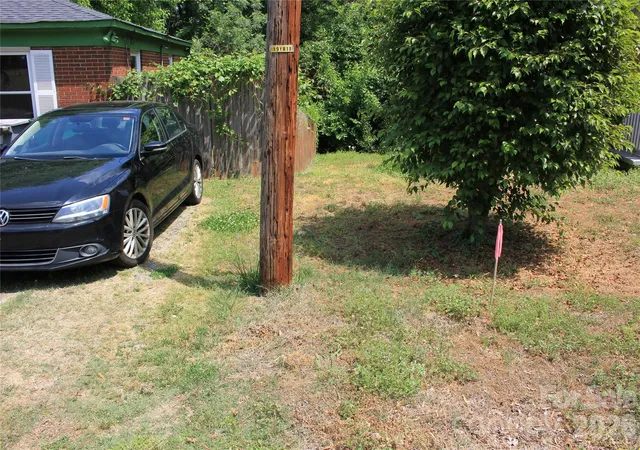 3rd image of 612 Miller St, Charlotte, NC 28203 | MLS# 4373827