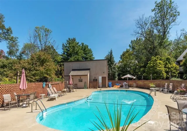 Homes for sale in Asheville, NC | 51 Maple Ridge Ln, Asheville, NC 28806 | MLS# 4373864