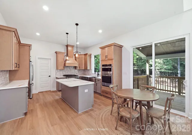 Photo 3 of Single family home for sale at 6882 Pine Moss Ln, Clover, SC 29710 | MLS# 4373906 | Listing updated on 2026-10-04