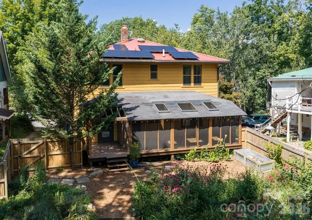 47th image of 3 Woodlawn Ave, Asheville, NC 28801 | MLS# 4373933