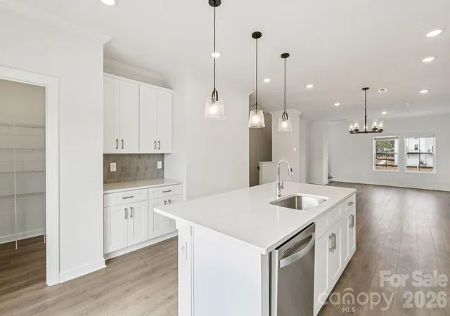 Photo 3 of Townhouse for sale at 359 Golden Maple Ct, Fort Mill, SC 29708 | MLS# 4373934 | Listing updated on 2026-10-16