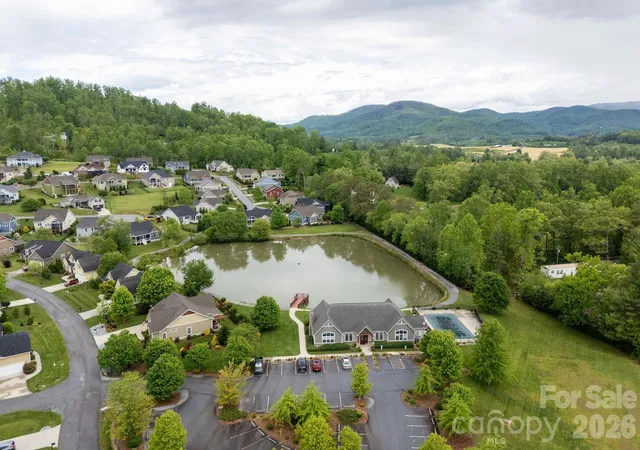 Homes for sale in Hendersonville, NC | 31 Black Iron Ln, Hendersonville, NC 28792 | MLS# 4373966