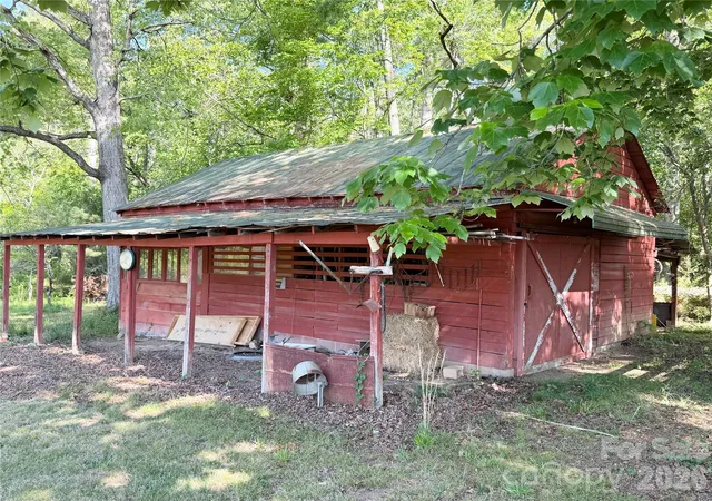Homes for sale in Lenoir, NC | 3162/3164/3168 Morganton Blvd Sw, Lenoir, NC 28645 | MLS# 4374022