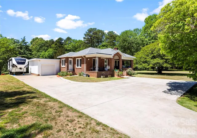 3rd image of 2030 South Point Rd, Belmont, NC 28012 | MLS# 4374065