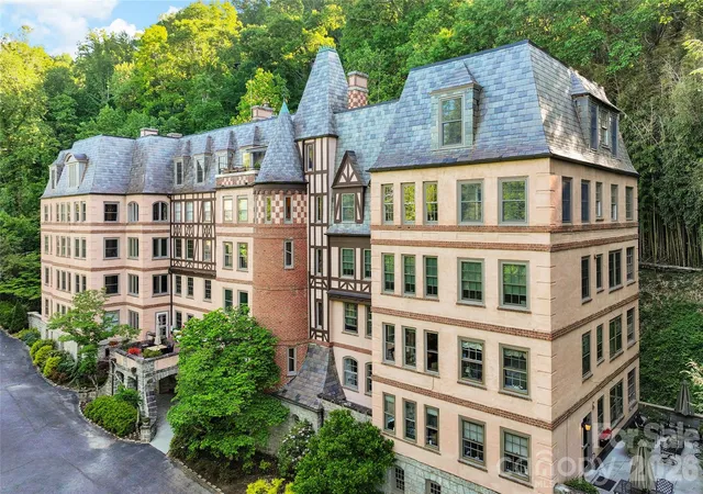 Condo for sale at 185 Macon Ave #B10, Asheville, NC 28804 | MLS# 4374162