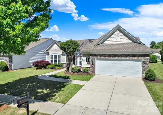 Photo 3 of Single family home for sale at 3628 Golden Cascade Ln, Fort Mill, SC 29707 | MLS# 4374182 | Listing updated on 2026-09-12