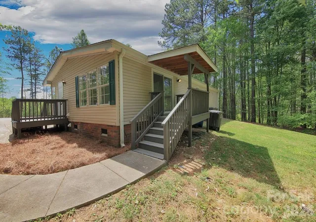 5th image of 223 Ridge Creek Dr, Troutman, NC 28166 | MLS# 4374186