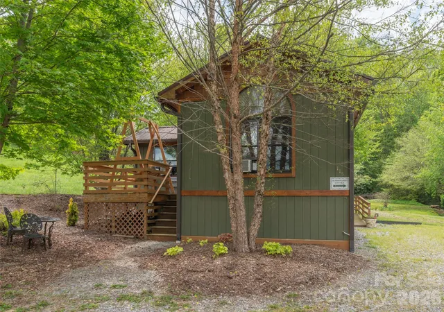 Homes for sale in Waynesville, NC | 115 Gardening Frog Trl, Waynesville, NC 28785 | MLS# 4374235