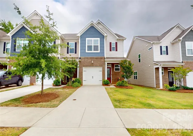 Photo 1 of Townhouse for sale at 13057 Cottage Crst Ln, Charlotte, NC 28273 | MLS# 4374249 | Listing updated on 2026-09-16