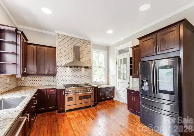 Photo 3 of Single family home for sale at 128 W End St, Chester, SC 29706 | MLS# 4374253 | Listing updated on 2026-09-21