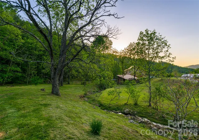 Homes for sale in Weaverville, NC | 10 And 12 Dogwood Hills Ln, Weaverville, NC 28787 | MLS# 4374354