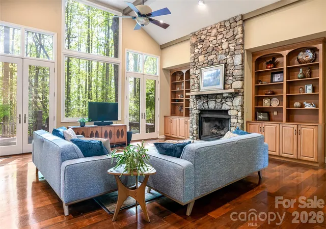 2nd image of 109 Little Cherokee Rdg, Hendersonville, NC 28739 | MLS# 4374355