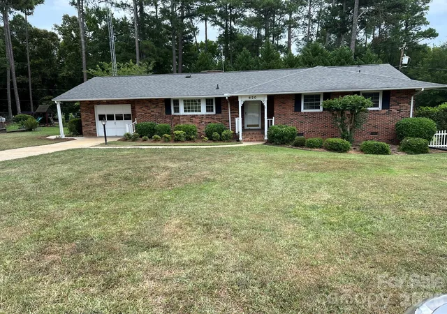 Photo 1 of Single family home for sale at 620 Mcdowell Dr, Chester, SC 29706 | MLS# 4374362 | Listing updated on 2026-08-21
