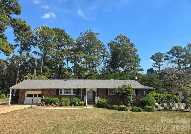 Single family home for sale at 620 Mcdowell Dr, Chester, SC 29706 | MLS# 4374362