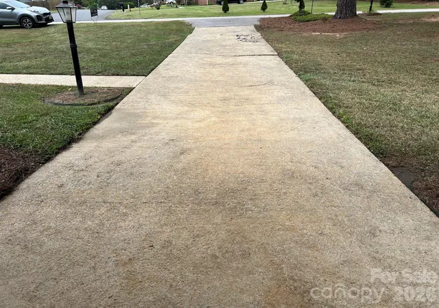 Photo 2 of Single family home for sale at 620 Mcdowell Dr, Chester, SC 29706 | MLS# 4374362 | Listing updated on 2026-08-21