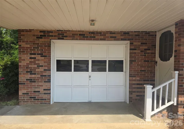 Photo 4 of Single family home for sale at 620 Mcdowell Dr, Chester, SC 29706 | MLS# 4374362 | Listing updated on 2026-08-21