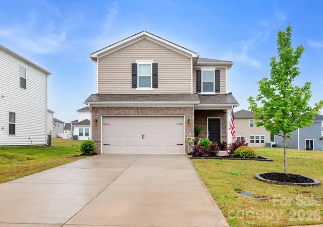 Homes for sale in Albemarle, NC | 1006 Jeffery Dean Ct, Albemarle, NC 28001 | MLS# 4374374