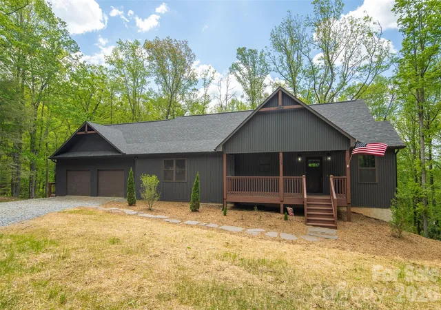 Homes for sale in Purlear, NC | 115 Pine Burr Dr, Purlear, NC 28665 | MLS# 4374403