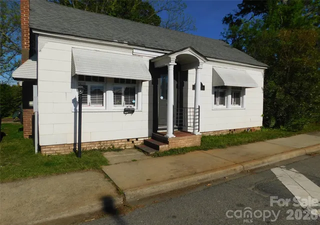 2nd image of 221 S Charlotte Ave, Rock Hill, SC 29730 | MLS# 4374410