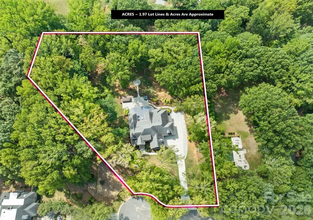 Photo 3 of Single family home for sale at 1110 Reamoor Dr, Waxhaw, NC 28173 | MLS# 4374459 | Listing updated on 2026-09-22
