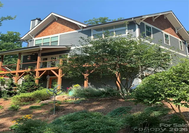 3rd image of 24 Acadia Dr, Asheville, NC 28806 | MLS# 4374488