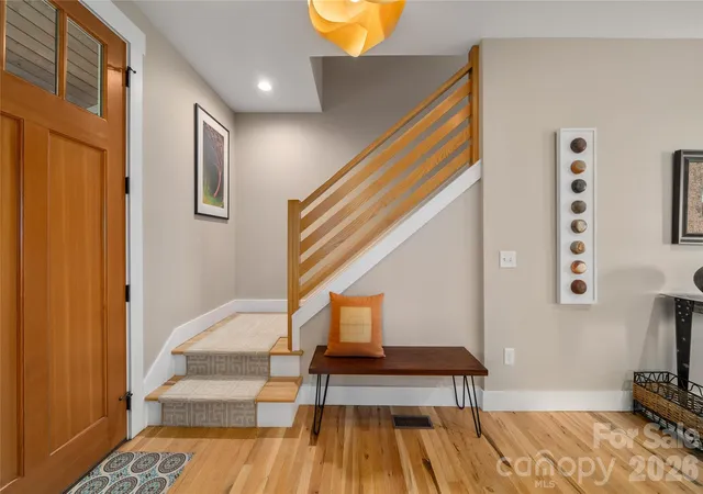 Photo 4 of Single family home for sale at 24 Acadia Dr, Asheville, NC 28806 | MLS# 4374488 | Listing updated on 2026-09-14