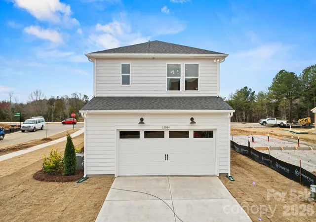 Photo 2 of Single family home for sale at 3632 Edisto Pl, Monroe, NC 28110 | MLS# 4374493 | Listing updated on 2026-08-27