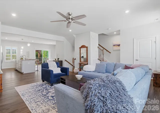 Photo 2 of Townhouse for sale at 2527 Grantham Pl Dr, Fort Mill, SC 29715 | MLS# 4374538 | Listing updated on 2026-10-21