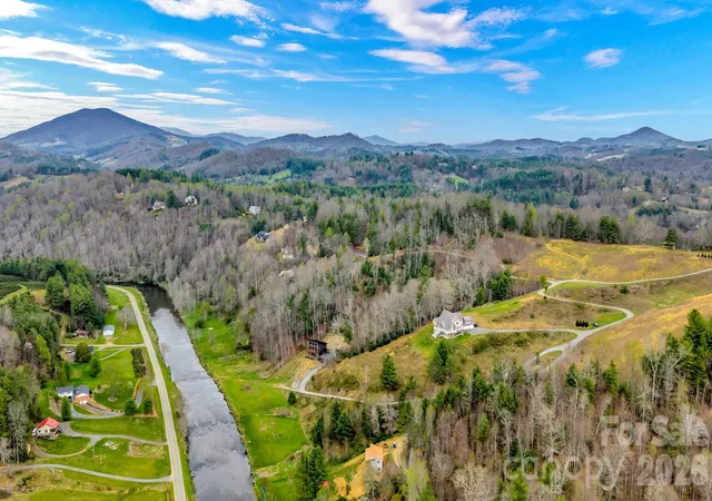 Homes for sale in West Jefferson, NC | 361 Osprey Pl, West Jefferson, NC 28694 | MLS# 4374542